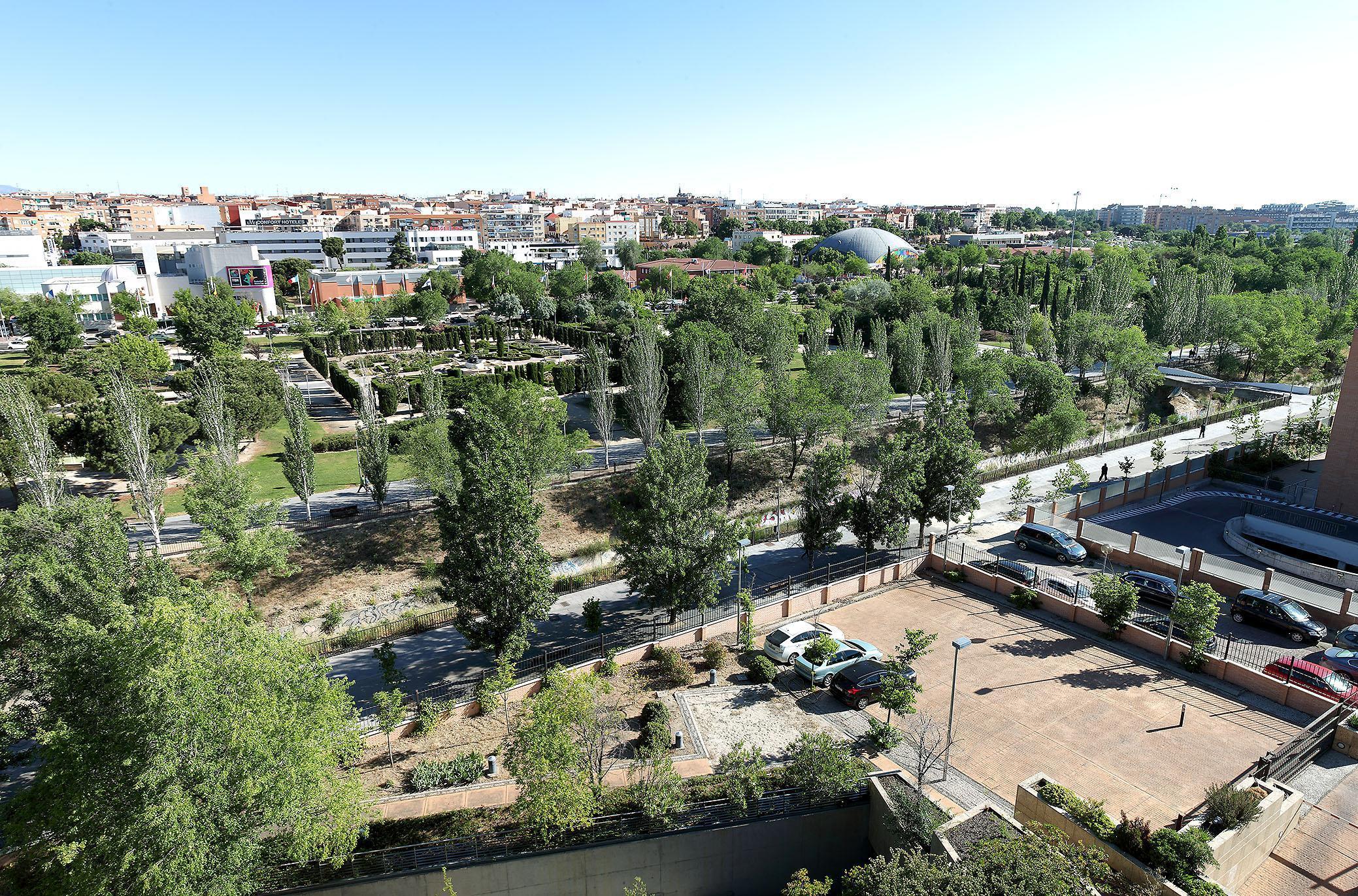 Отель Eurostars Gran Madrid Алькобендас Экстерьер фото