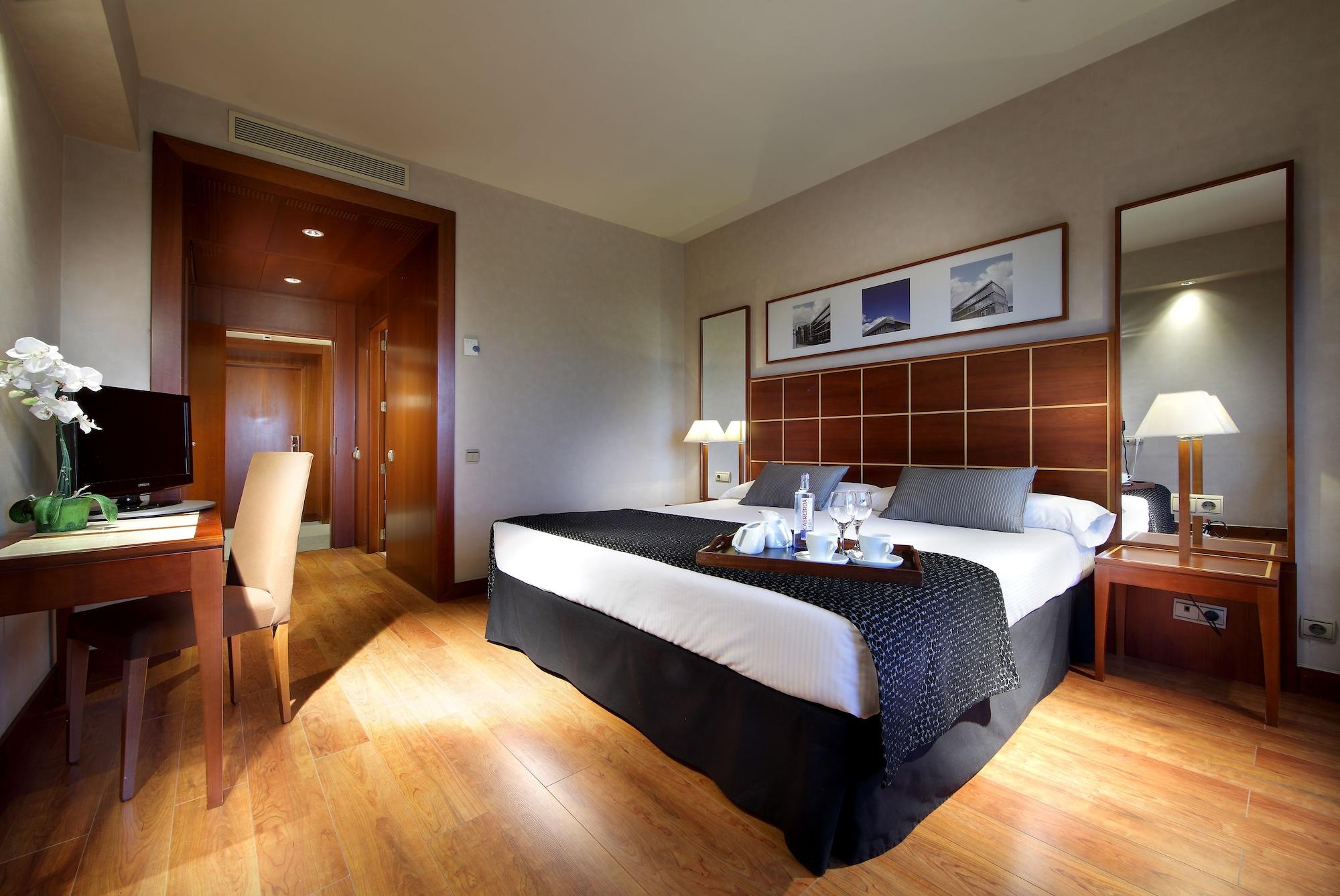 Отель Eurostars Gran Madrid Алькобендас Экстерьер фото